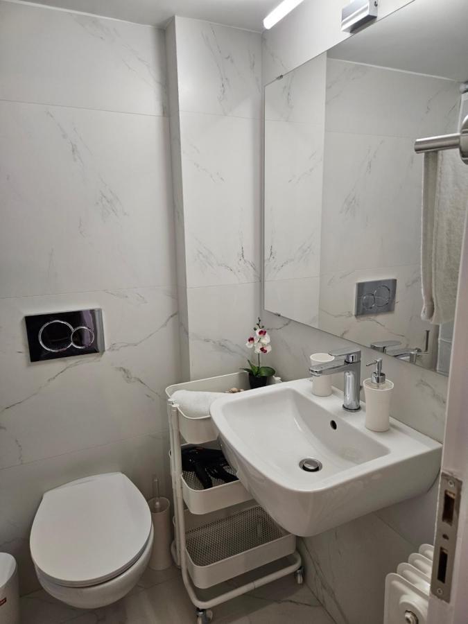 Apartamento F23 Atenas Exterior foto